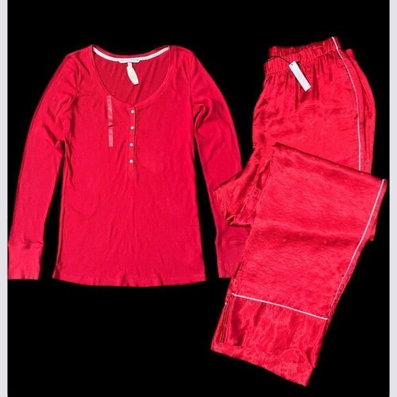 Victorias Secret Silky Satin thick pants & soft Ribbed top pajama set red - Picture 6 of 6